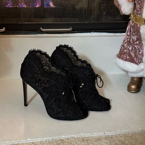 Lacey Embroidery Kaiana Jimmy Choo shoes!